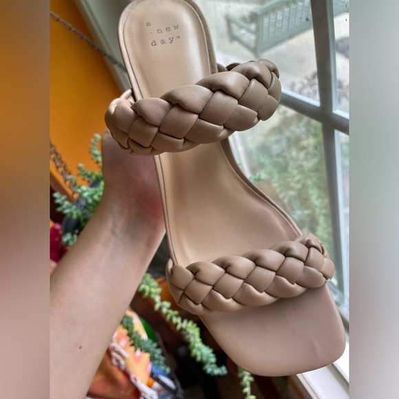 Target Braided Heals - Picture 4 of 7